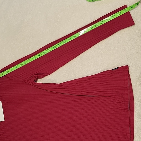 Calvin Klein Jeans ribbed knit, lightweight top, NWT - Picture 7 of 10